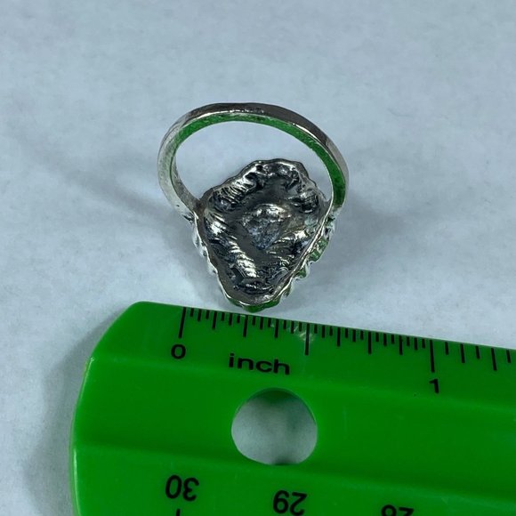 Silver Tone Filagree Ring Black Inlay Small Pinky Finger Approximate Size 6 - Picture 5 of 15